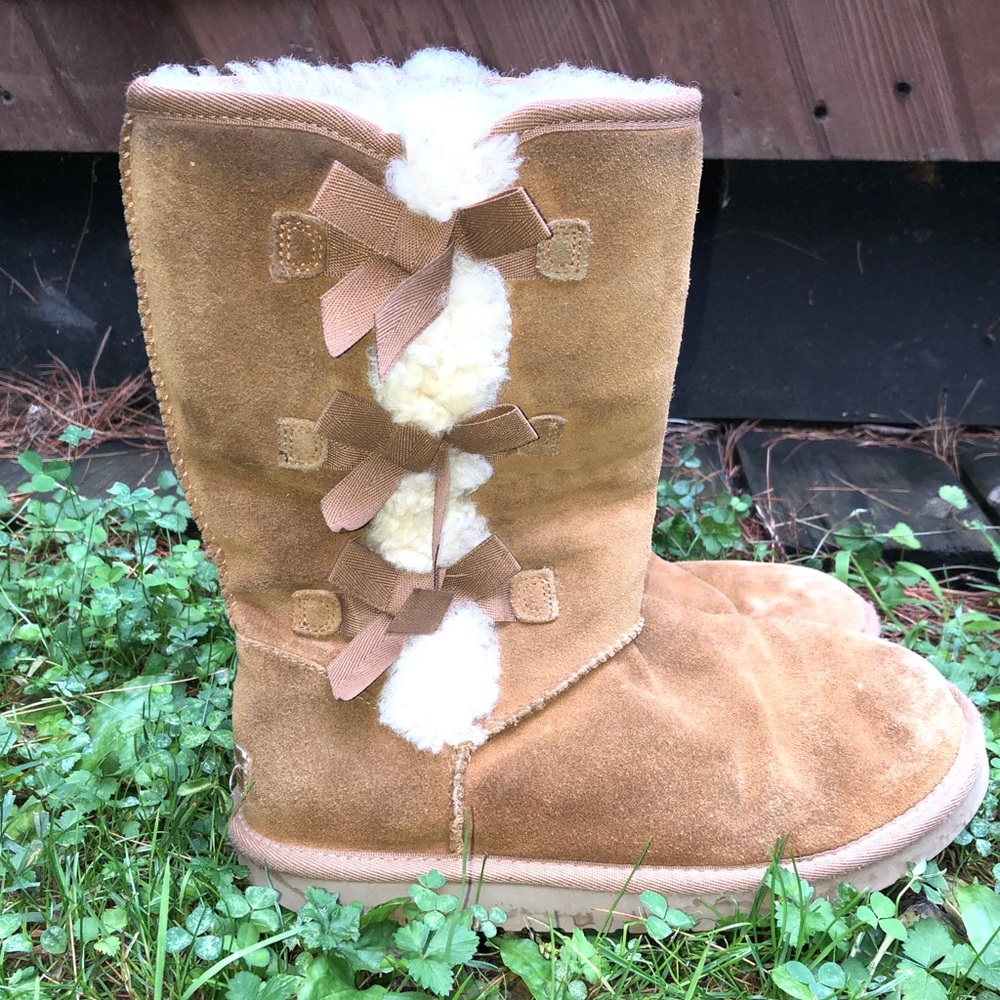 Ugg koolaburra Victoria tall boot size women’s 7